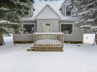 7050 Indian Bay Rd, Montague, MI 49437