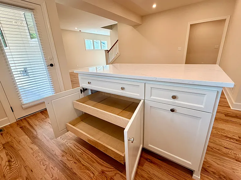 5621 Maggie Way — Photo 6