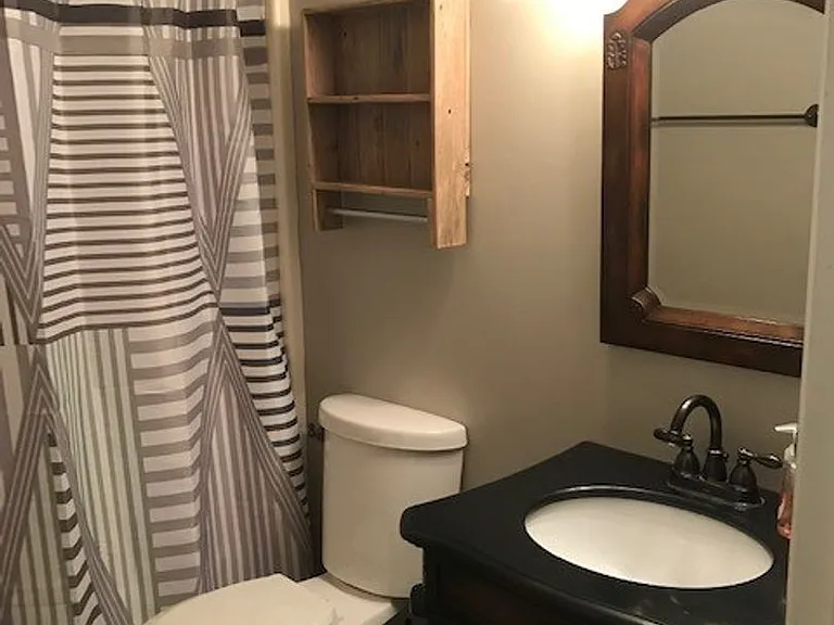 2075 Stonebrook Dr — Photo 11