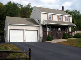 36 Castle Rd, Fitchburg, MA 01420