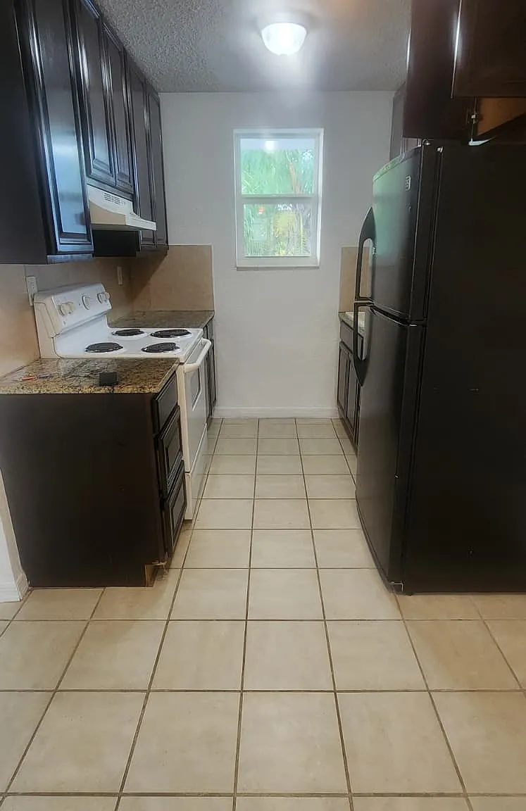 42 - 5814 NE 4th Court - Unit 3 — Photo 1