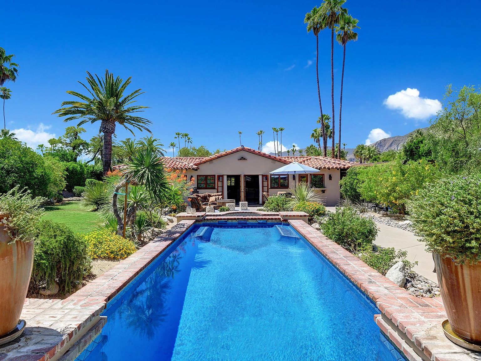 720 E Paseo El Mirador, Palm Springs, CA 92262 | Zillow