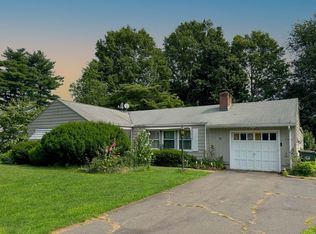 84 Brentwood Rd, Newington, CT 06111