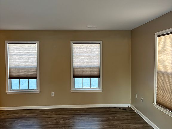 2nd image of 53 Carriage House Dr