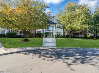 5212 Chesterwood Way, Somerset, NJ 08873
