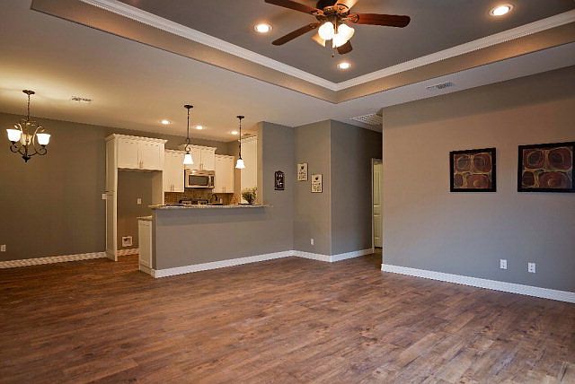 1st image of 110 Teakwood Dr