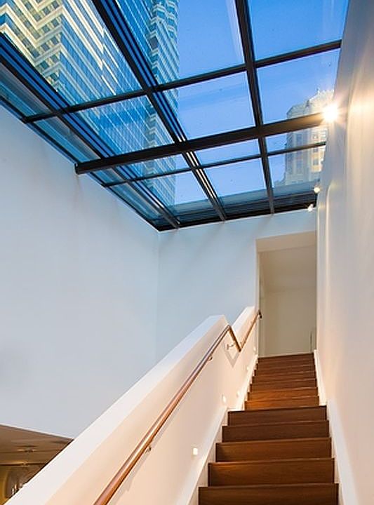 1st image of 55 Wall St Unit Penthouse 920