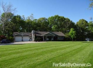 8996 N Grand Turn Rd, Marshall, IL 62441