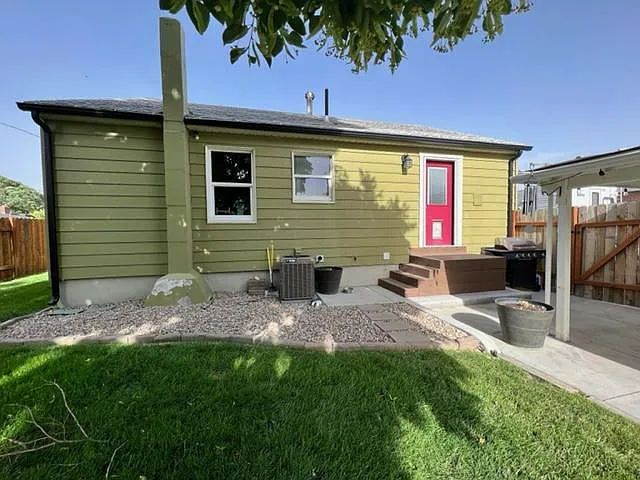 8032 S Adams St — Photo 4