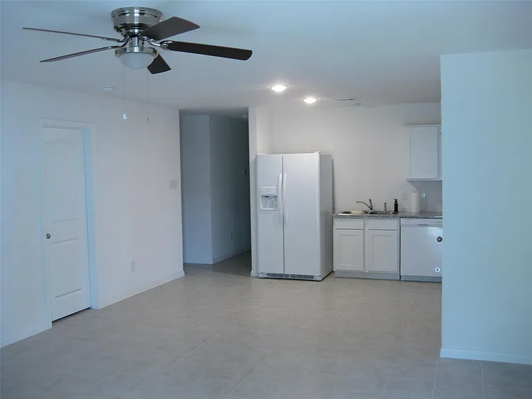 24617 Pools Creek Way — Photo 29