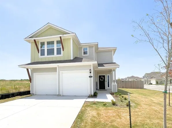 5000 Black Onyx Dr, Jarrell, TX 76537