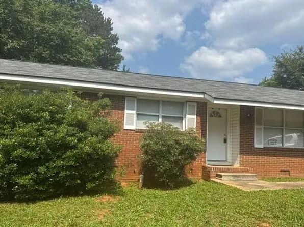 1765 Rockbridge Rd NW, Conyers, GA 30012