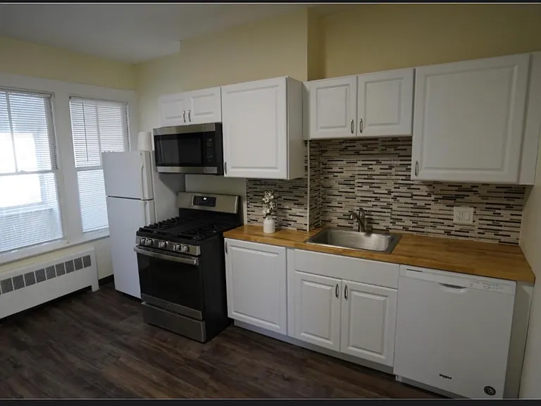 69 Holworthy St #2 — Photo 2