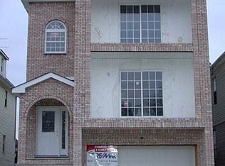 819 Van Buren Ave, Elizabeth, NJ 07201