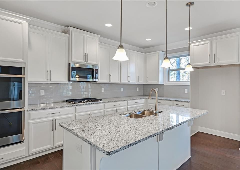 1st image of 2530 Matlin Way