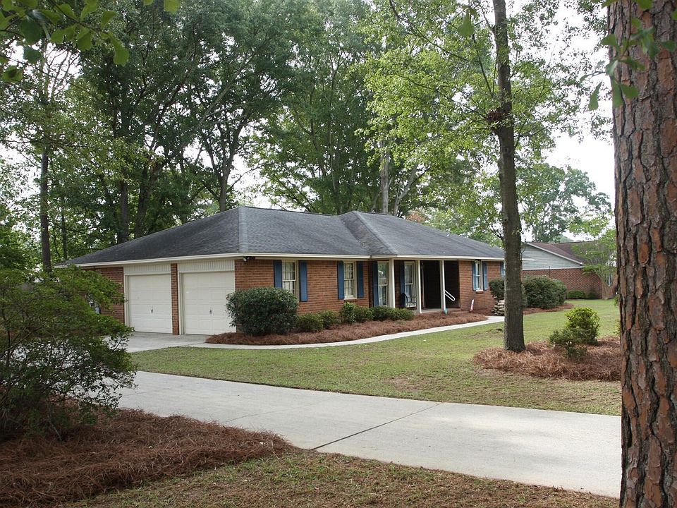 1st image of 1001 Twin Lakes Dr