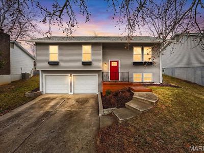 11975 Sarthe Dr, Maryland Heights, MO, 63043