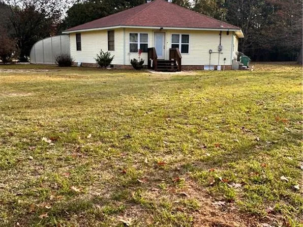 30 Lacroix Rd E, Pineville, LA 71360