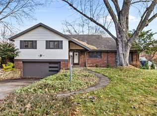 450 Miranda Rd, Pittsburgh, PA 15241