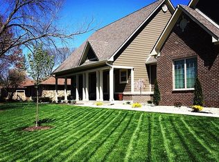 583 Moccosin Rd, Greenwood, IN 46142