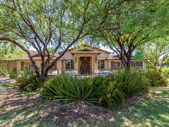 2nd image of 5802 E CALLE DEL PAISANO --