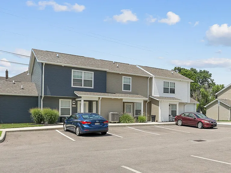 Wheatland Crossing II — Photo 33
