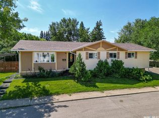 1201 McKay DRIVE, Prince Albert, SK S6V 5V1