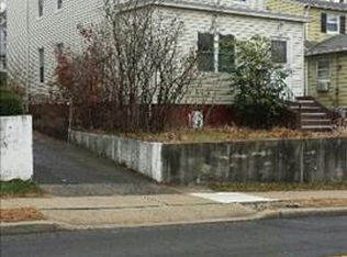 160 Outwater Ln, Garfield, NJ 07026