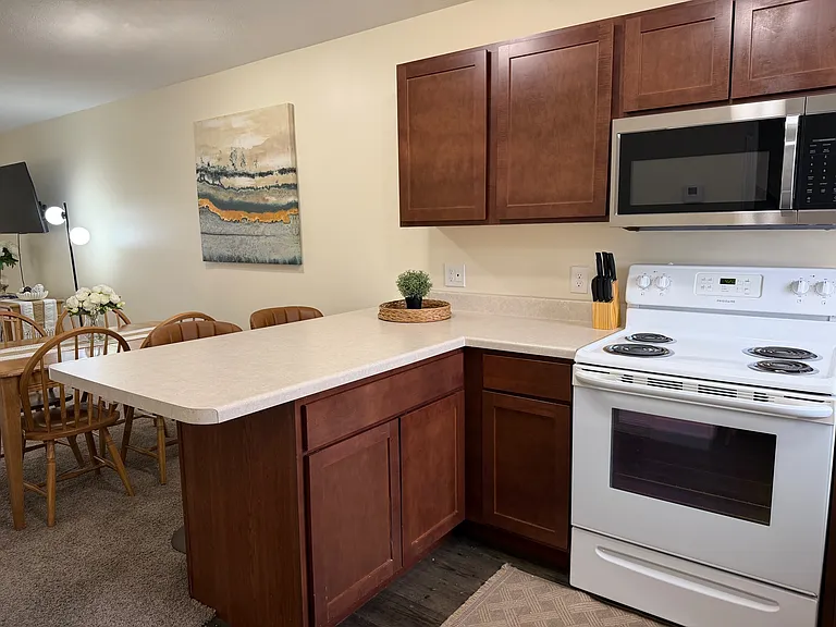 3835-3906 Vale Dr — Photo 47