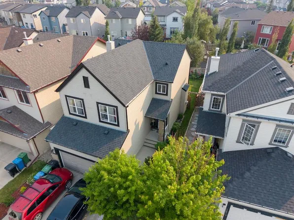 1600 N Copperfield Blvd SE, Calgary, AB T2Z 0L1