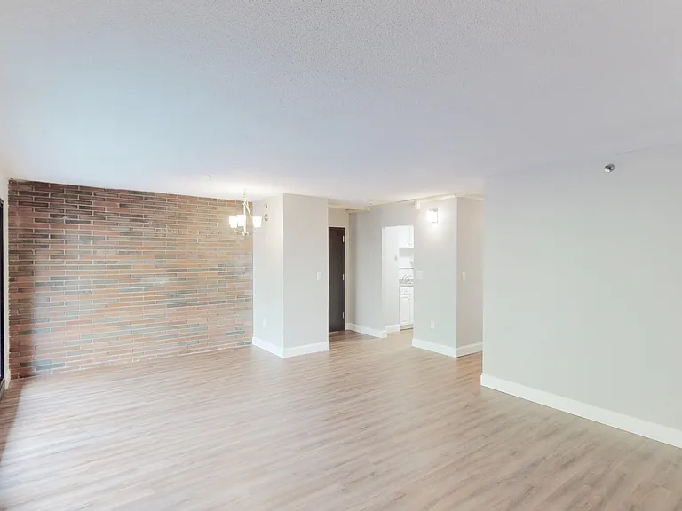 49 Marion — Photo 28