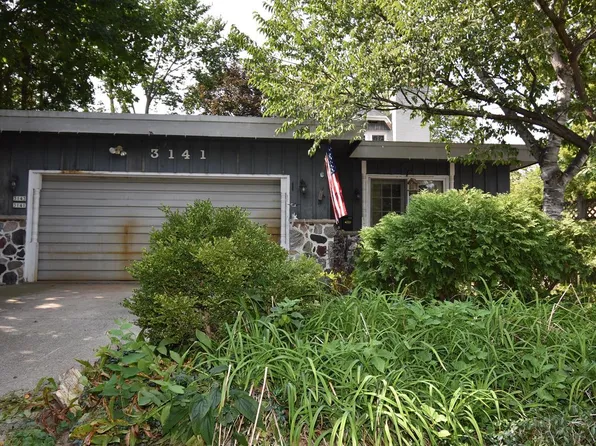 3141 South 84th STREET, Milwaukee, WI 53227