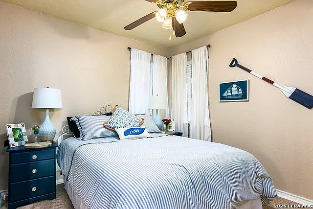 2 bed, 2.0 bath, 936 sqft, $2,151 — Photo 2