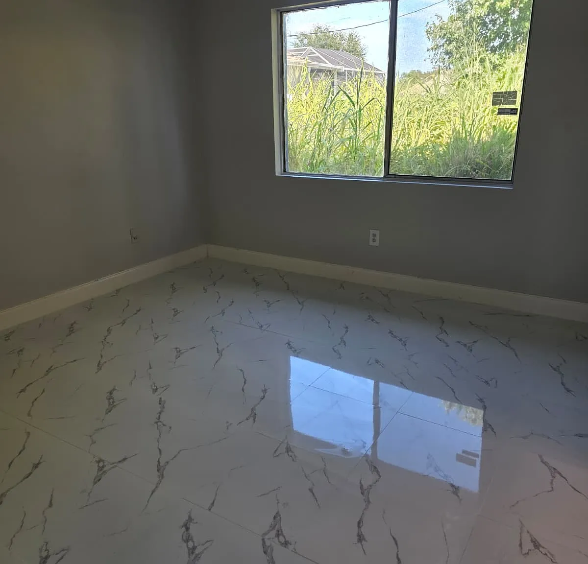 4 bed, 1500 sqft, $2,300 — Photo 1