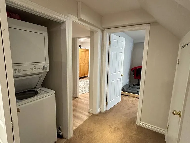42 Portland Cres #LOWER LEVEL — Photo 17
