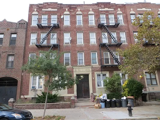 Rented by David W Realty Inc | media 16