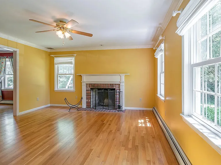 67 Sargent Rd — Photo 42