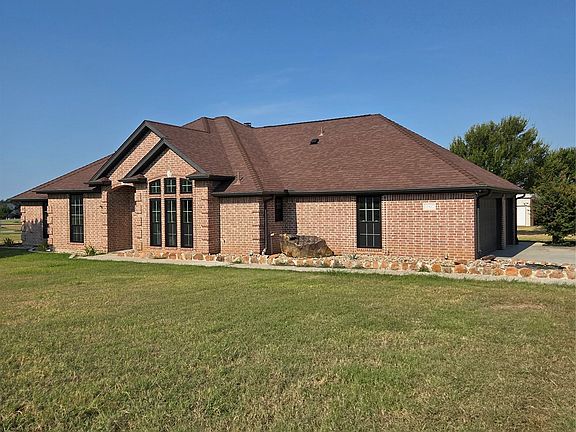 2nd image of 10817 Ridge Country Ct