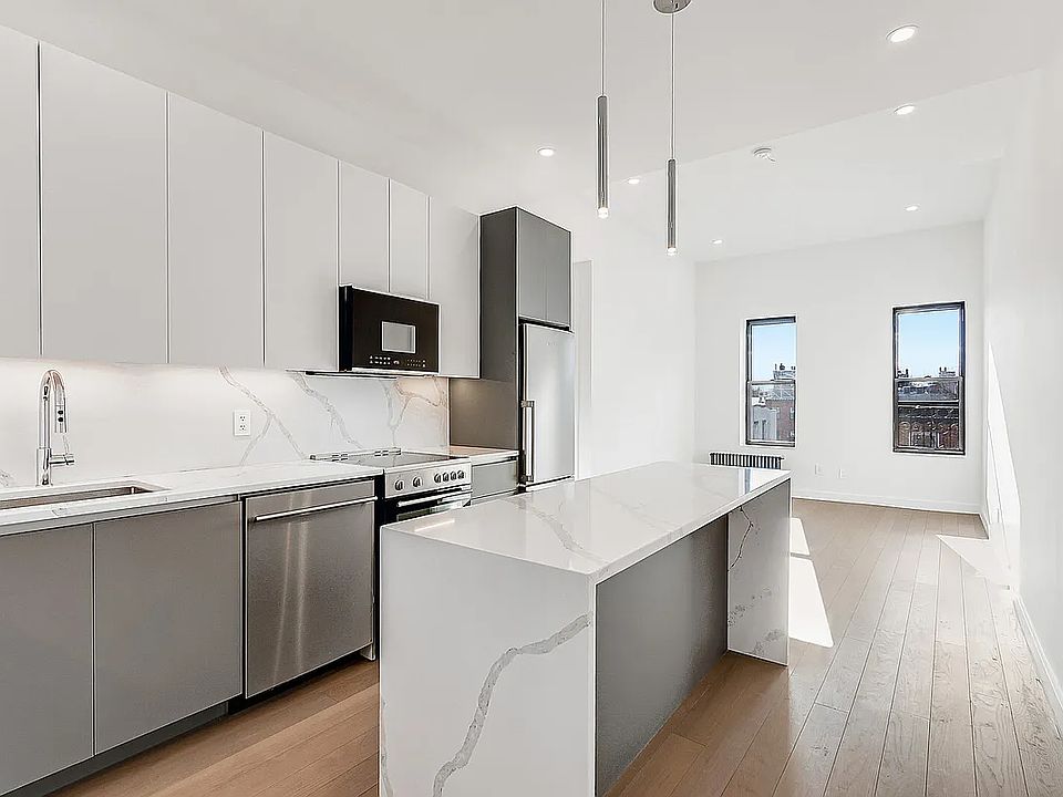 1st image of 19 Wyckoff St #6A