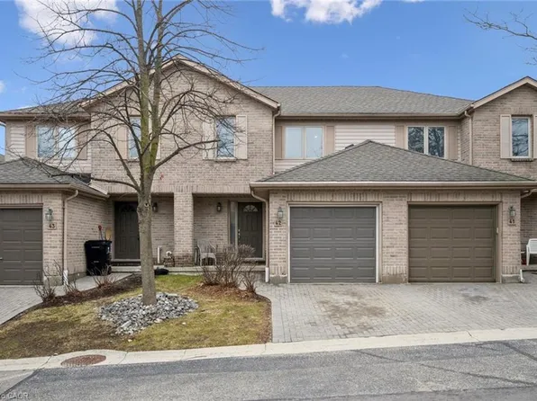 230 Blackhorne Dr #42, Kitchener, ON N2E 1Z4