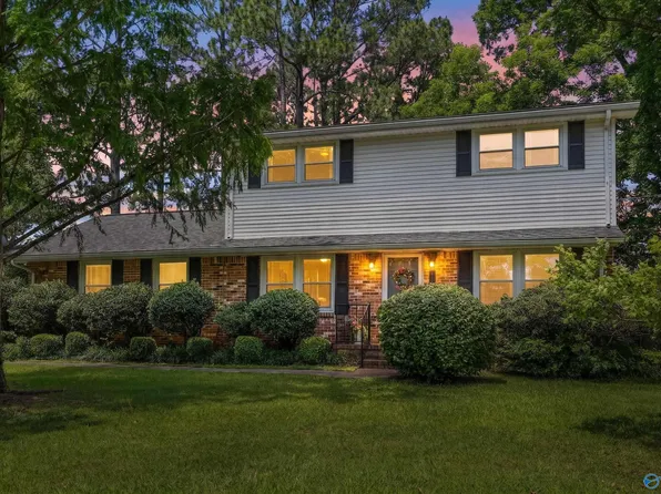 11242 Hillwood Dr SE, Huntsville, AL 35803