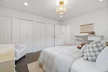 1500 Brookdale Dr — Photo 19