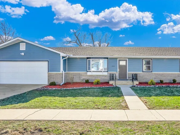 454 W Garfield Ave, Cissna Park, IL 60924