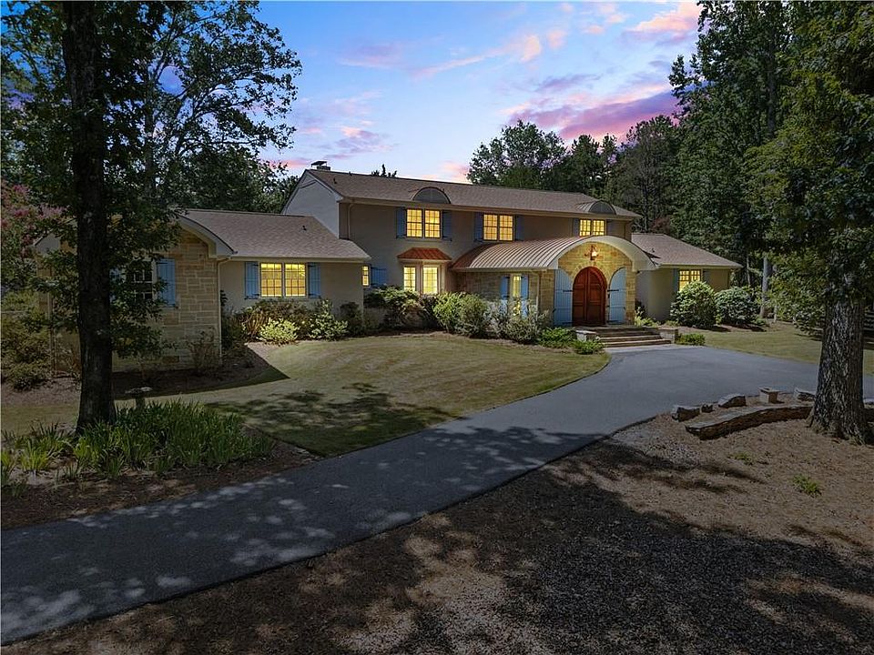 1st image of 240 Deerfield Rd
