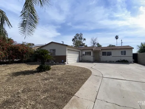 1109 Meadows St, Bakersfield, CA 93306