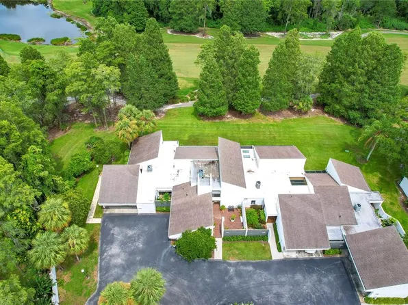 14233 CYPRESS CIRCLE, TAMPA, FL 33618