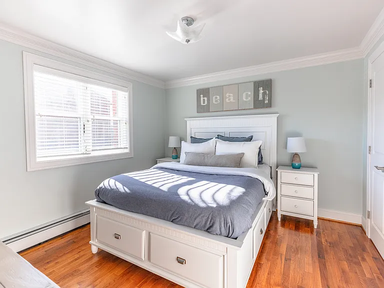 70 Carroll Ave #609 — Photo 1