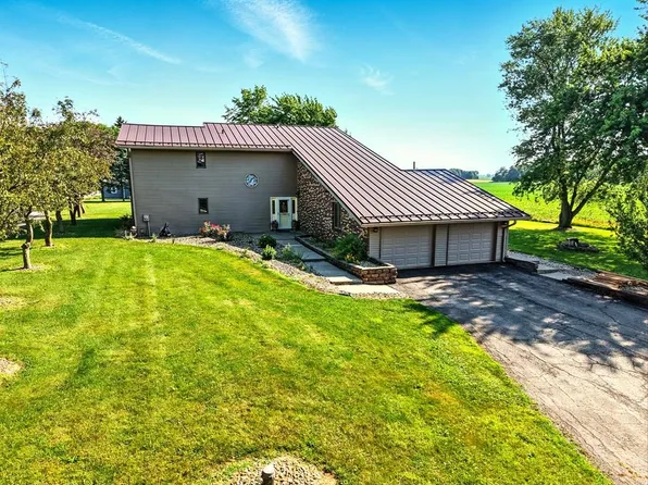 3796 State Route 4, Bucyrus, OH 44820