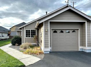 751 NE Savannah Dr, Bend, OR 97701