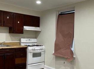 2819 N Bailey St, Philadelphia, PA 19132